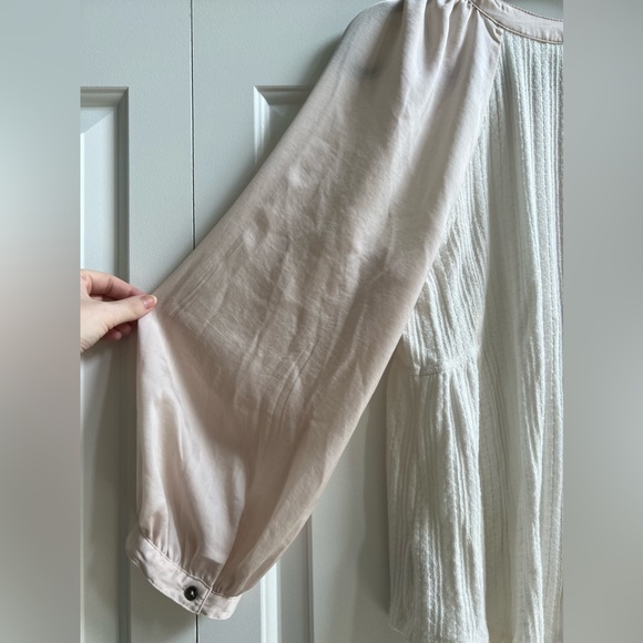 Anthropologie Meadow Rue Kersee Henley raglan style blouse Size Medium - Picture 6 of 6